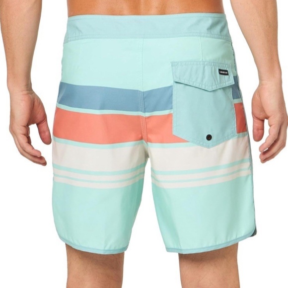 Quicksilver Youth Boardshorts Swim Trunks Size 29 Everyday‎ Mint Green NWT - Picture 2 of 11